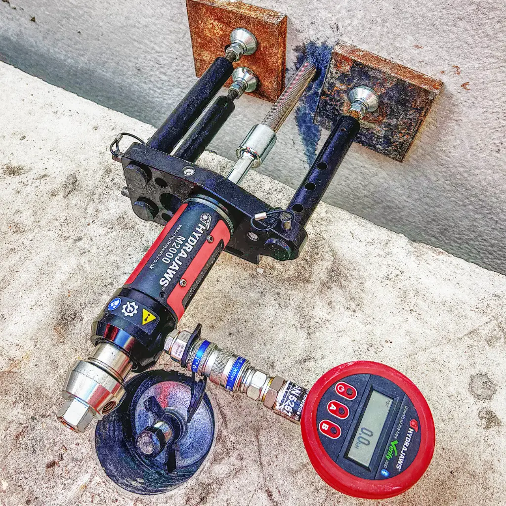 pull out testing in situ on site using hydrajaws